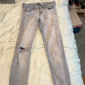 Light Wash Jeans